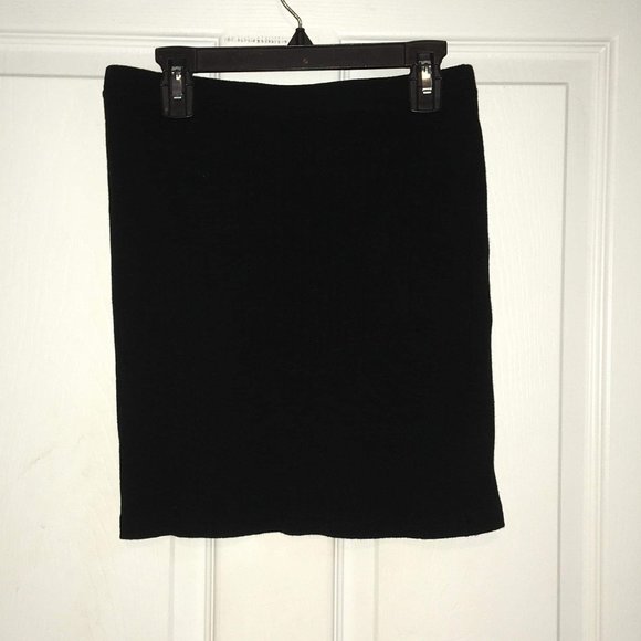 NWOT SHEIN Mini Skirt Small - Picture 2 of 3